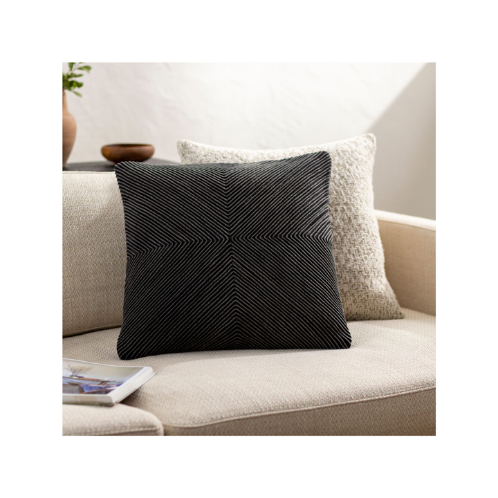 Kohl Pillow
