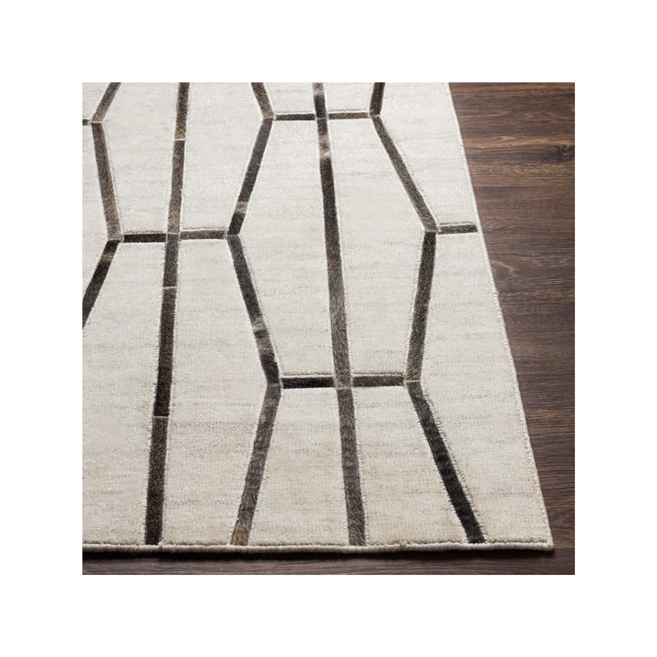 Eloquent Handmade Rug