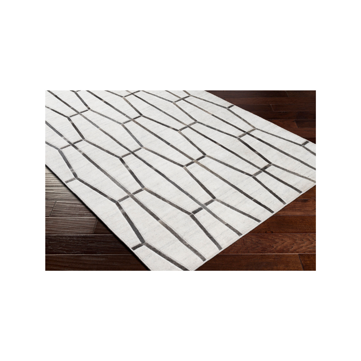 Eloquent Handmade Rug