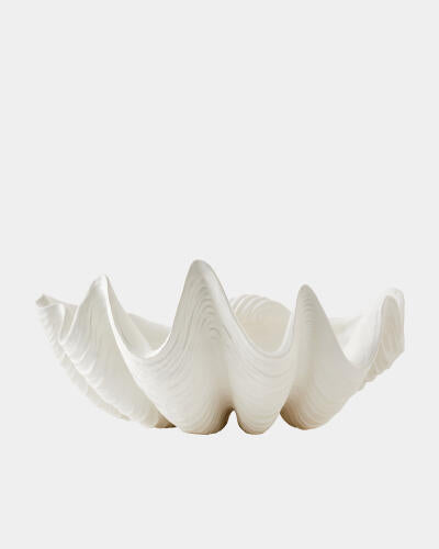 Profile view of the white Gigas Bowl