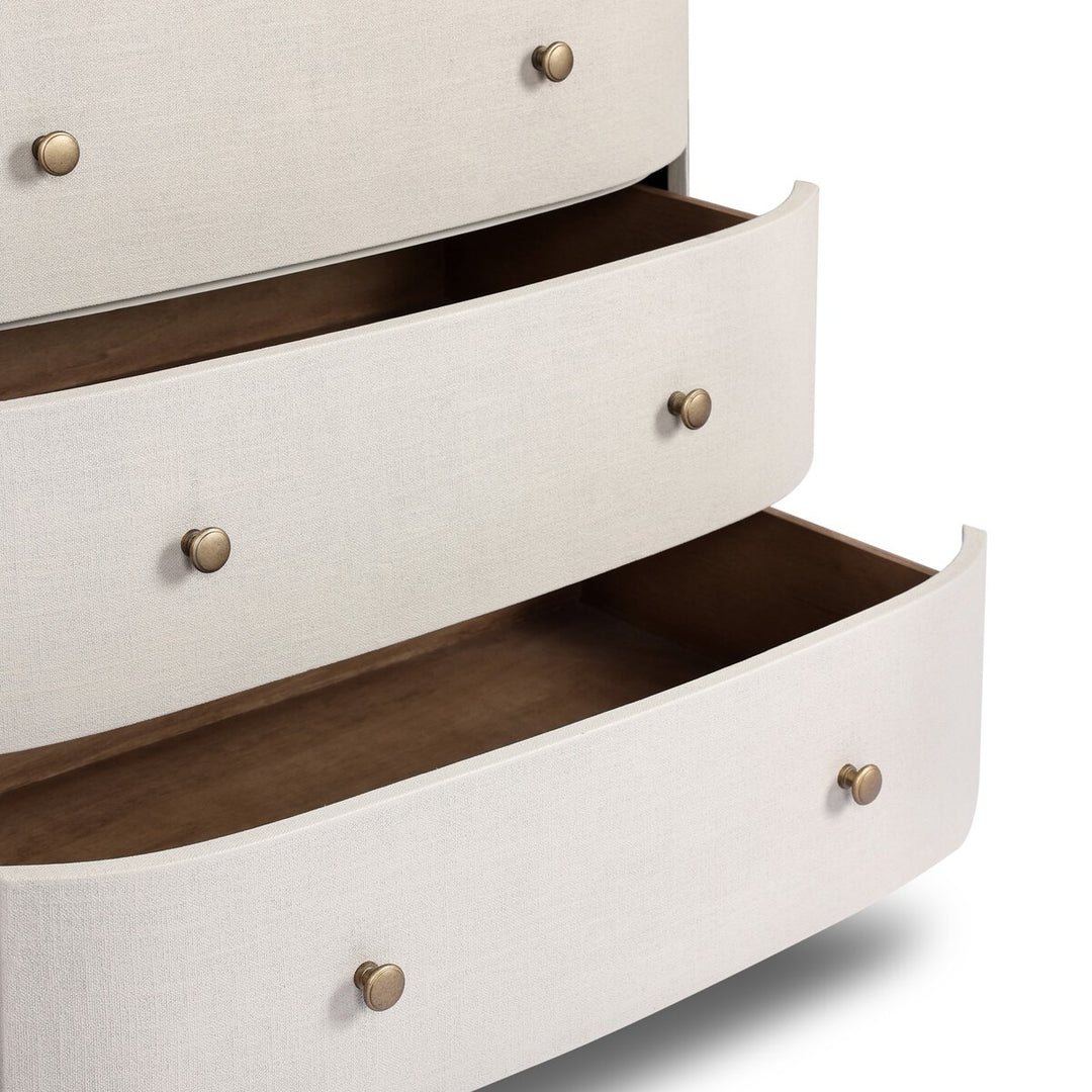 Amelia Chest